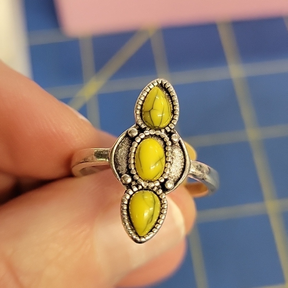 3 Yellow Stones Silver Tone Ring Size 9